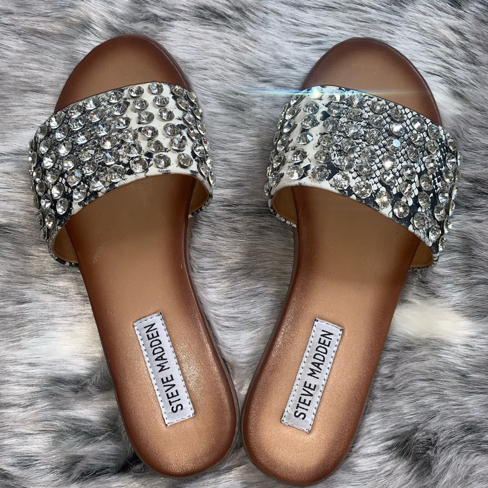 Steve Madden Slides
